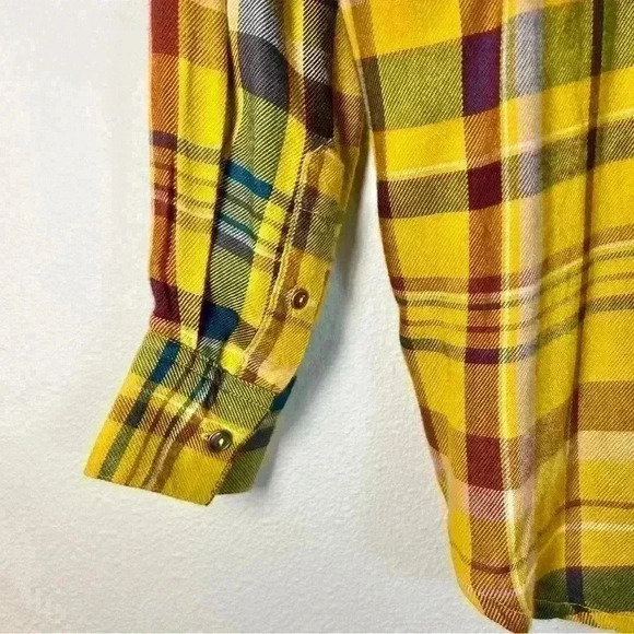 Yellow Plaid Women's Top - Picture 7 of 12